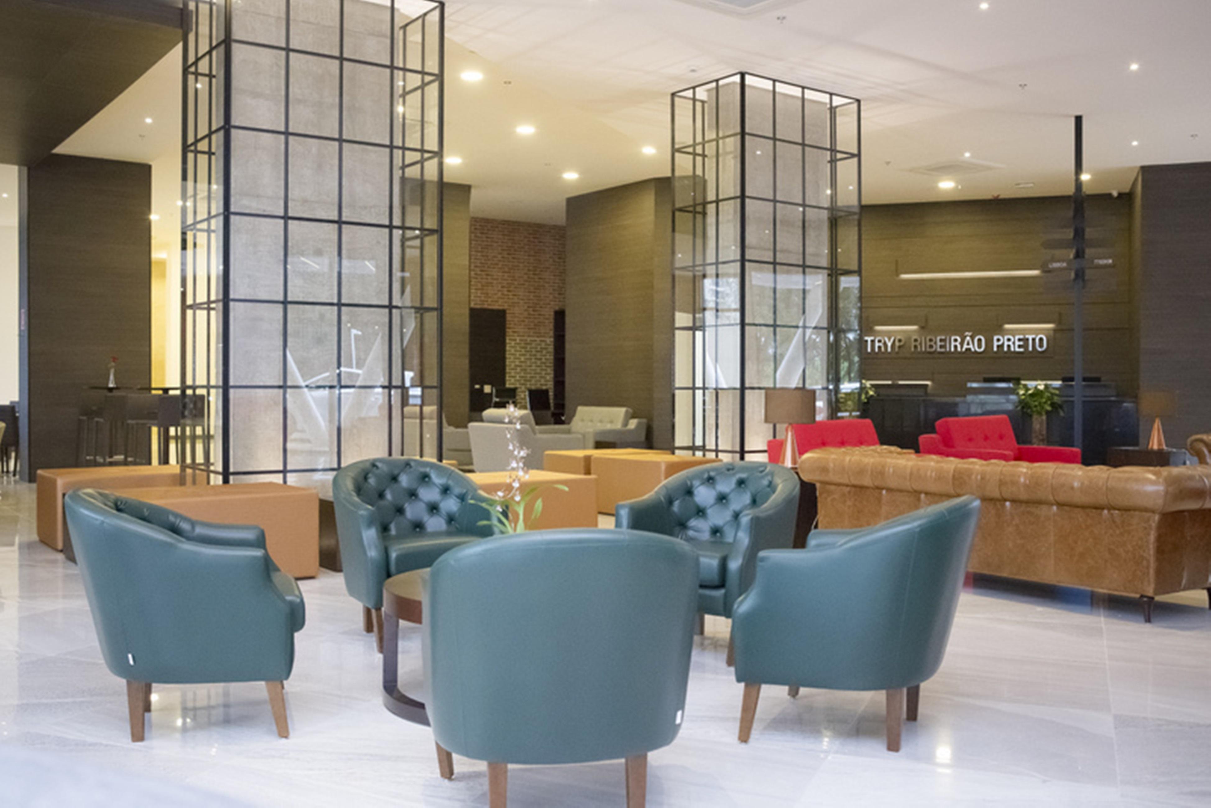 TRYP By Wyndham Ribeirão Preto Hotel Exterior foto Lobby