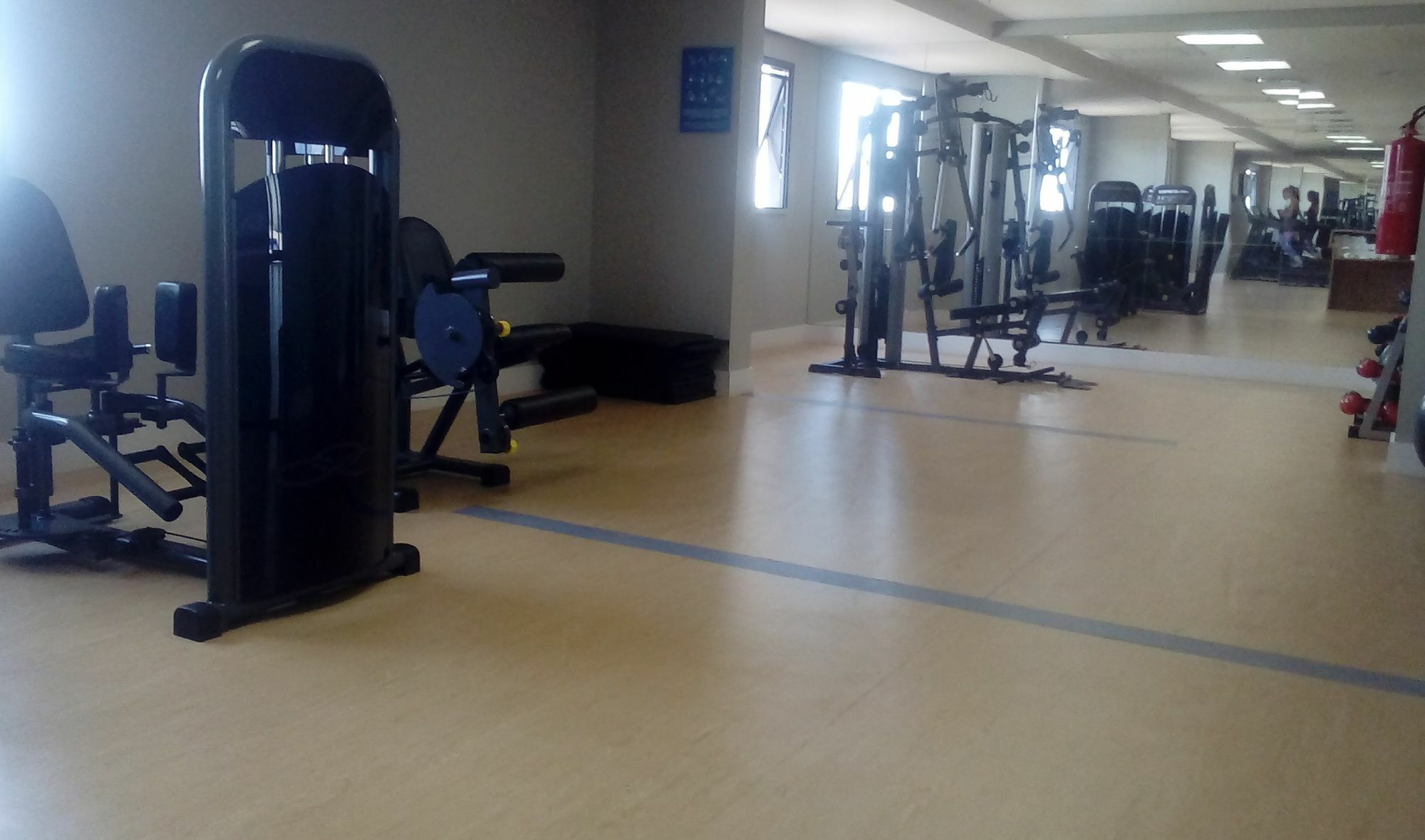 TRYP By Wyndham Ribeirão Preto Hotel Exterior foto The gym at the hotel
